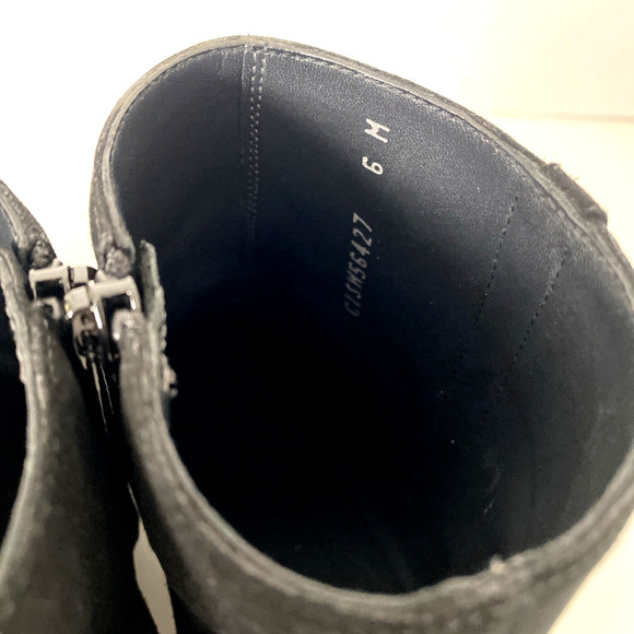 Stuart Weitzman Sidetrack Suede Bootie Ankle Boot Black Round Toe Wedge … - Picture 8 of 9